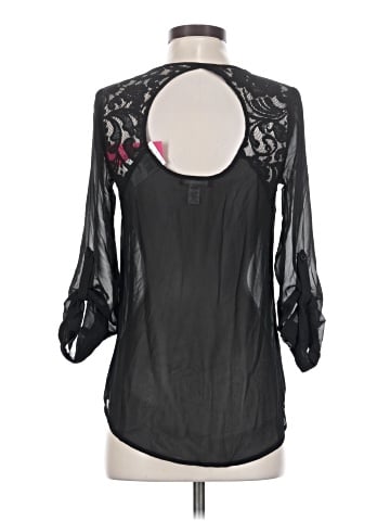 Six Degrees of Seperation 3/4 Sleeve Blouse (view 2)
