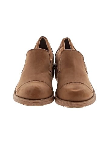 Muk Luks Flats (view 2)