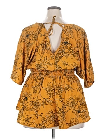 Blush 3/4 Sleeve Blouse (view 2)