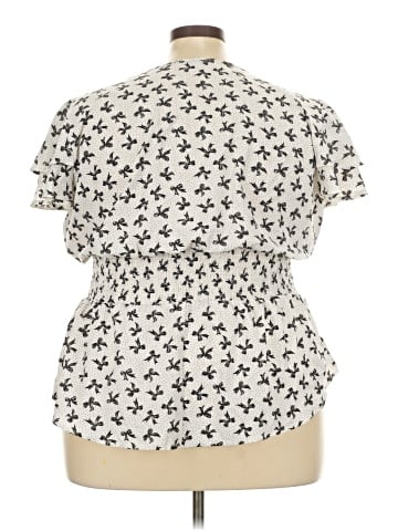 Sweet Rain Short Sleeve Blouse (view 2)
