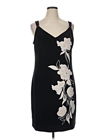 White House Black Market Cocktail Dress (view 1)