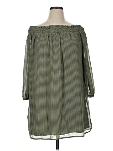Abercrombie & Fitch Casual Dress (view 1)