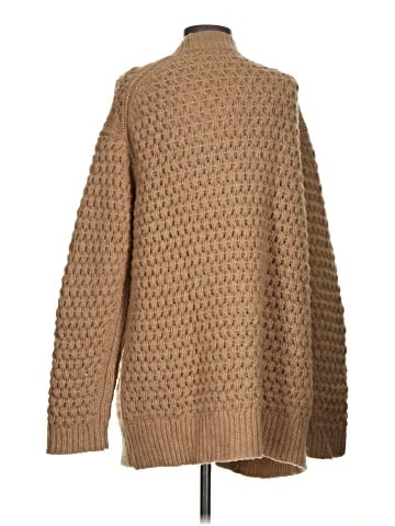 Everlane Cardigan (view 2)