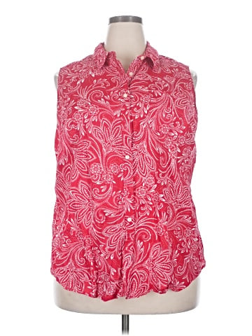 St. John's Bay Sleeveless Button-Down Shirt (view 1)
