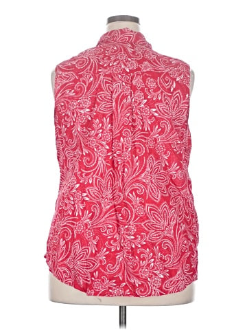 St. John's Bay Sleeveless Button-Down Shirt (view 2)