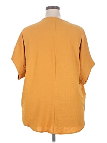 Zenana Short Sleeve Blouse (view 2)