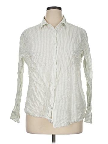 Uniqlo Long Sleeve Button-Down Shirt (view 1)