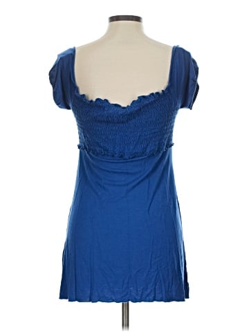 Lola Sleeveless T-Shirt (view 2)