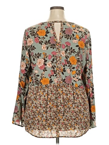DR2 3/4 Sleeve Blouse (view 2)