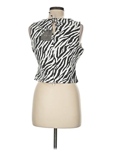 Le Lis Sleeveless Blouse (view 2)