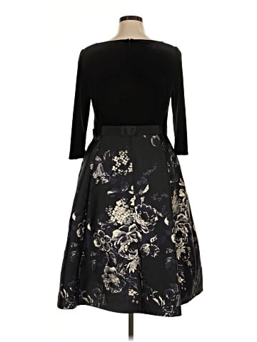 Teri Jon by Rickie Freeman Cocktail Dress (view 2)