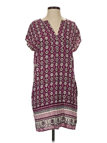 Lucy & Laurel Casual Dress (view 1)
