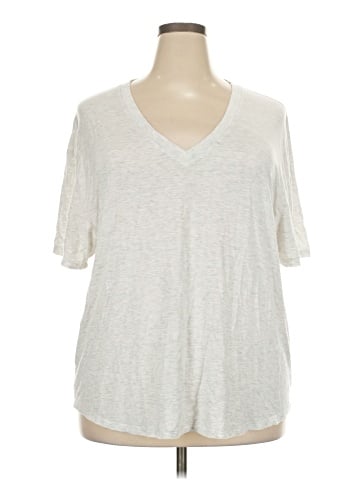 American Eagle Outfitters Short Sleeve T-Shirt (view 1)
