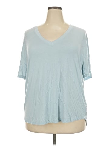 American Eagle Outfitters Short Sleeve T-Shirt (view 1)