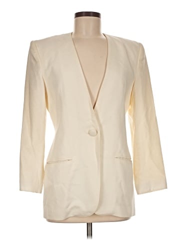 Gianni Blazer (view 1)