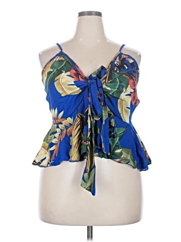 FASHION TO FIGURE Sleeveless Blouse (view 1)