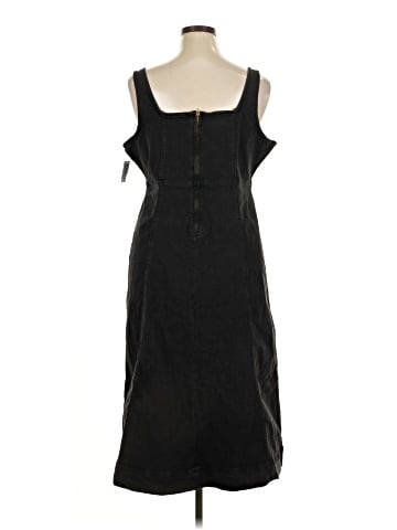 Old Navy Casual Dress (view 2)