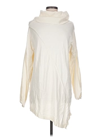 Cato Poncho (view 1)