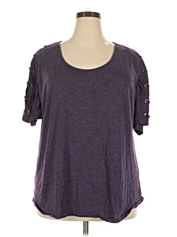Naif Short Sleeve T-Shirt (view 1)