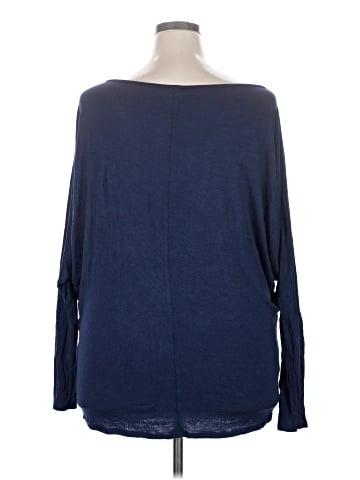 Lyss Loo 3/4 Sleeve T-Shirt (view 2)