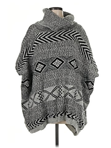 Do Everything in Love Poncho (view 1)