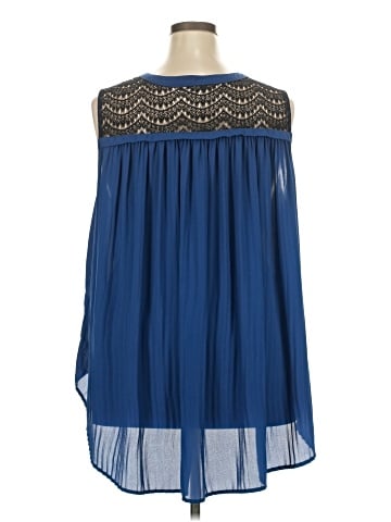JunaRose Sleeveless Blouse (view 2)