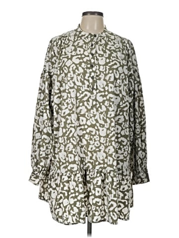 Elizabeth and James Casual Dress (view 1)