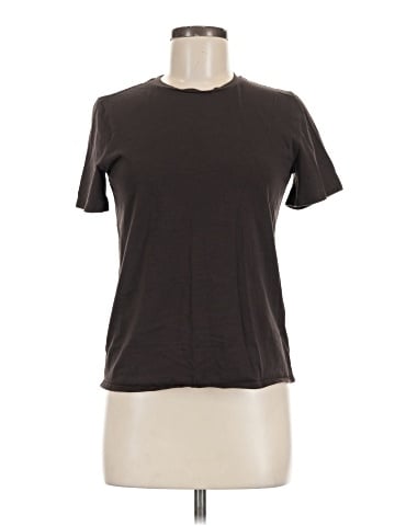 Lululemon Athletica Short Sleeve T-Shirt (view 1)