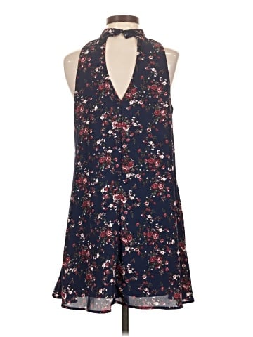 Alya Casual Dress (view 2)