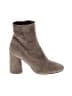 Vince. Gray Ankle Boots Size 7 - photo 1