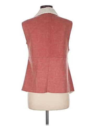 Dylan Vest (view 2)