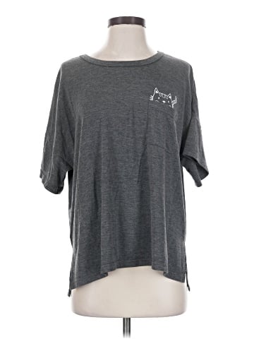 Elizabeth & Clarke Short Sleeve T-Shirt (view 1)
