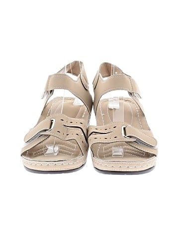 Unbranded Wedges (view 2)