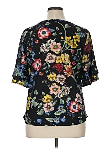 7th Avenue Design Studio New York & Company Short Sleeve Blouse (view 2)