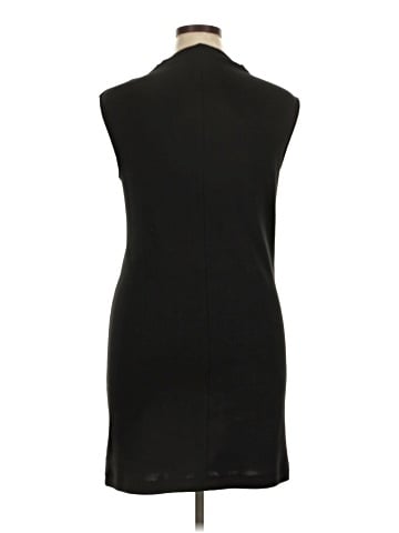 Old Navy Casual Dress (view 2)