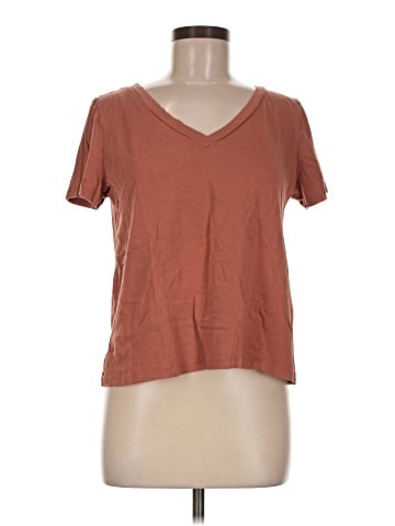 Gap Short Sleeve T-Shirt (view 1)