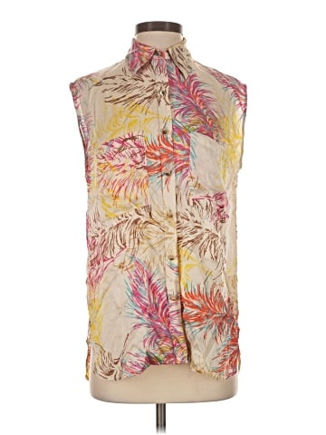 CAbi Sleeveless Button-Down Shirt (view 1)