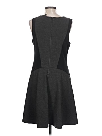 Mossimo Casual Dress (view 2)