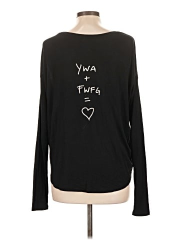 Bella Long Sleeve T-Shirt (view 2)