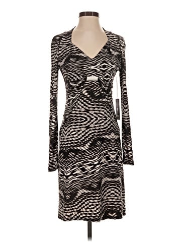 Jennifer Lopez Casual Dress (view 1)
