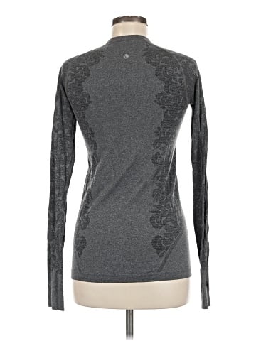 Lululemon Athletica Long Sleeve T-Shirt (view 2)