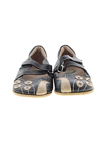 Livie & Luca Flats (view 2)
