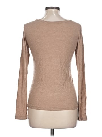 HEATTECH Long Sleeve Top (view 2)