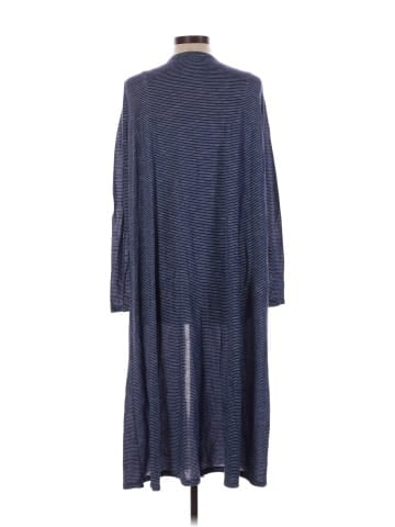 Lularoe Cardigan (view 2)