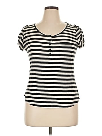 New York & Company Short Sleeve Top (view 1)