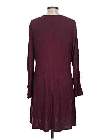 Jennifer Lopez Casual Dress (view 2)