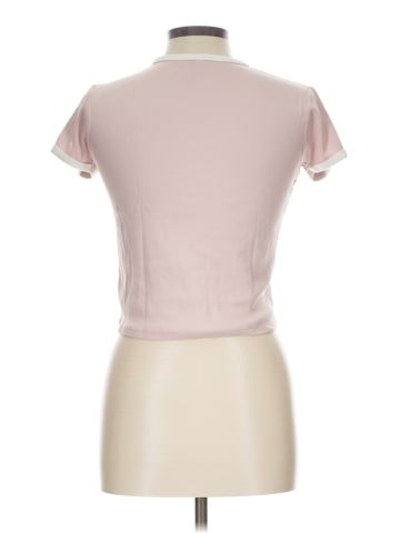 Uniqlo Short Sleeve T-Shirt (view 2)