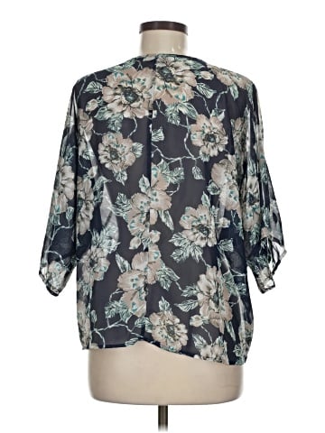 metaphor 3/4 Sleeve Blouse (view 2)