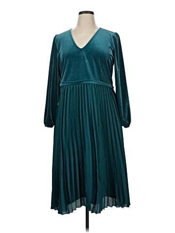 Lands' End Casual Dress (view 1)