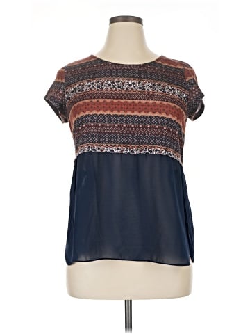 Xhilaration Short Sleeve Blouse (view 1)